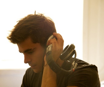 Une scène du film We Are Your Friends