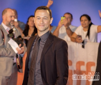 Sur le tapis rouge du film Snowden