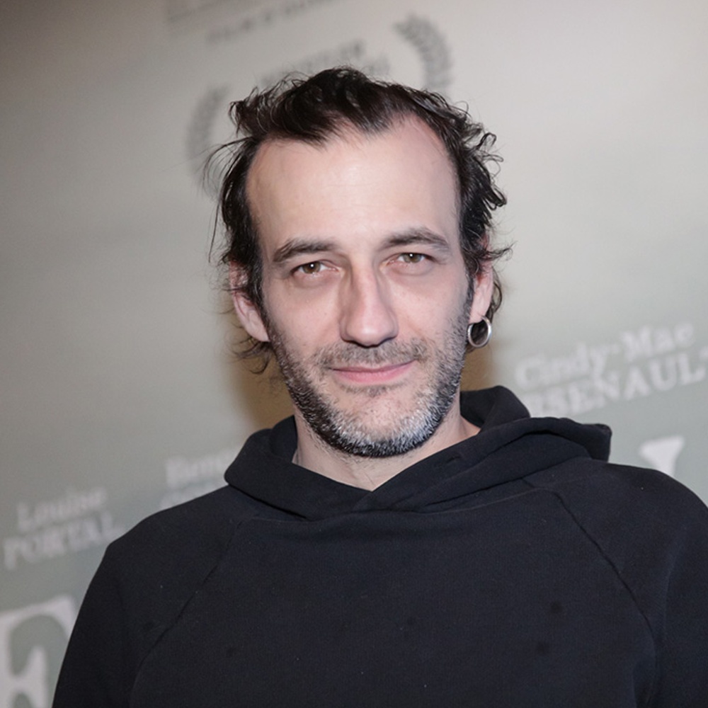 Sur le tapis rouge du film Les loups