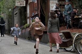 Une scène du film La rafle Une scène du film La rafle