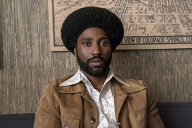 Une scène du film BlacKkKlansman Une scène du film BlacKkKlansman