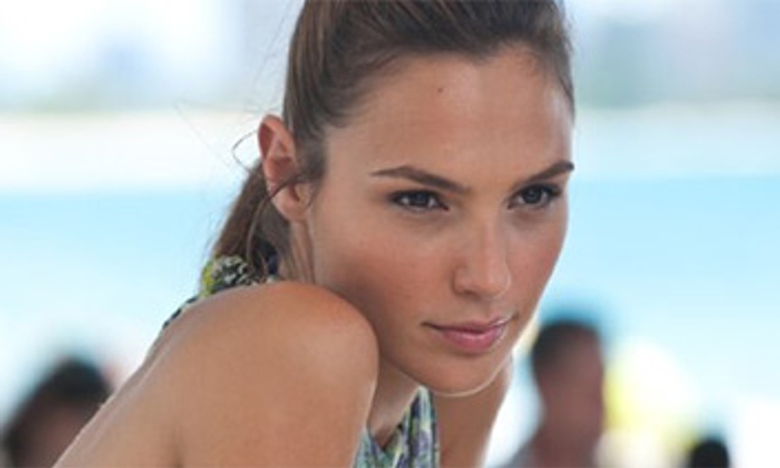 Gal Gadot sera Wonder Woman dans Batman vs. Superman