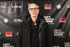Tapis rouge du film Lucy Grizzli Sophie Tapis rouge du film Lucy Grizzli Sophie
