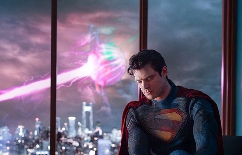 David Corenswet dans le costume de Superman