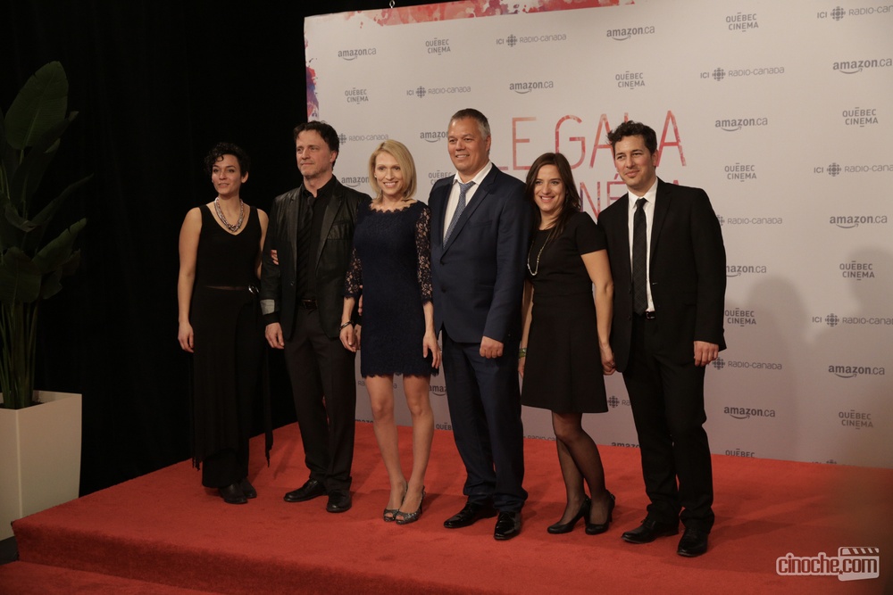Sur le tapis rouge de Gala du cinéma Québécois