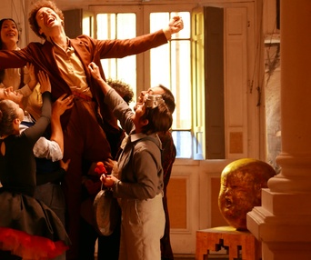 Une scène du film Poésie sans fin