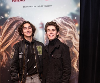 Sur le tapis rouge du film Merci pour tout