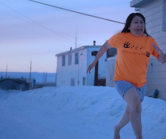 Une scène du film Tautuktavuk (What We See)