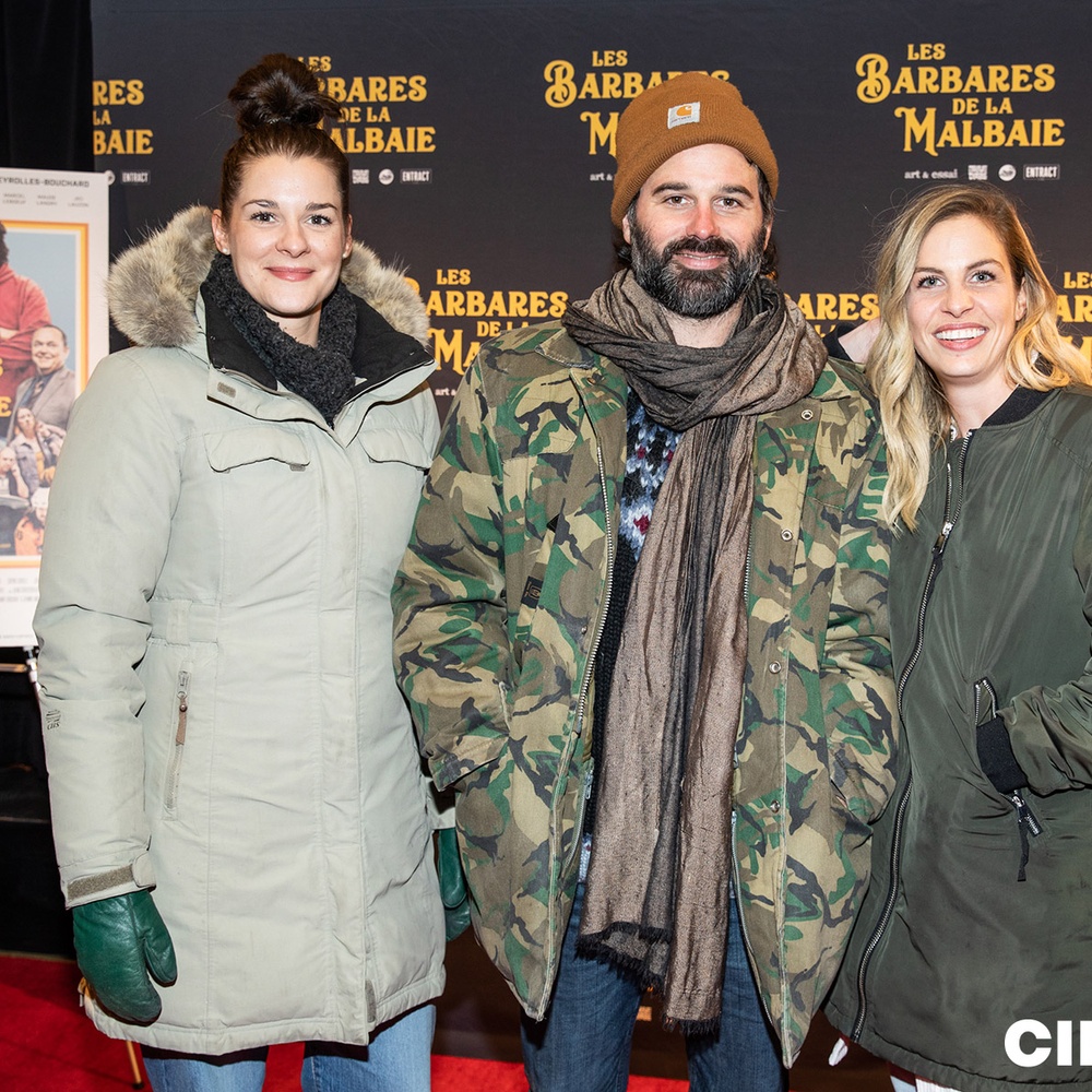 Sur le tapis rouge du film Les Barbares de La Malbaie