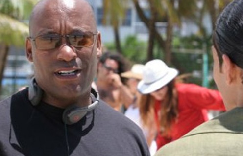 John Singleton sur le plateau du film Illegal  Tender