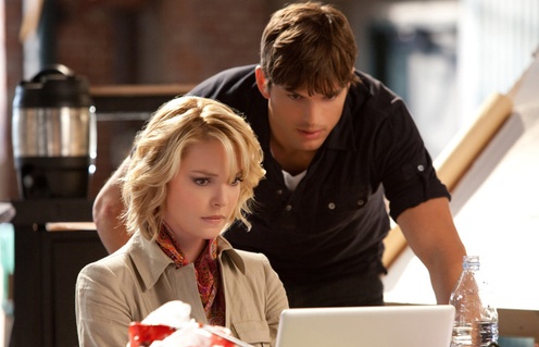 Katherine Heigle et Ashton Kutcher dans Tuer pour aimer