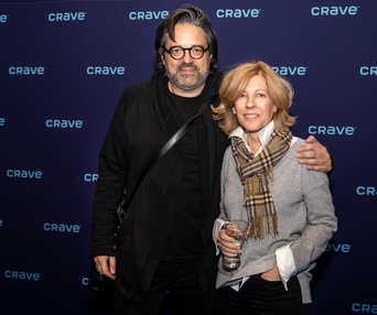 Lancement de Crave en français au Québec