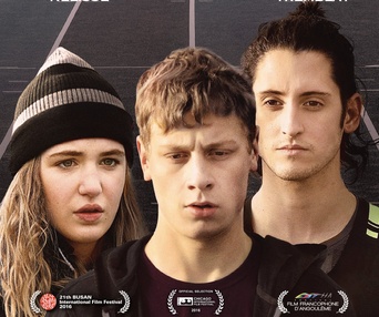 Images du film 1:54