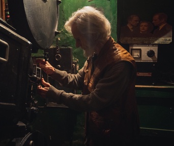Une scène du film Close Your Eyes