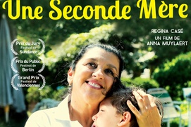 Affiche du film Une seconde mère Affiche du film Une seconde mère