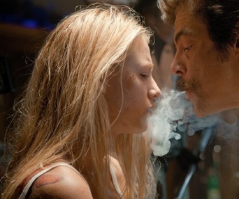 Une scène du film Savages