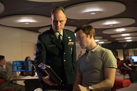 Une scène du film Snowden Une scène du film Snowden
