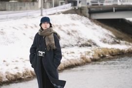 Image du film Two Seasons, Two Strangers