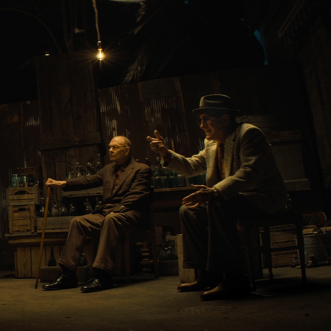 <span style="background-color: rgb(15, 23, 42);">Image du film </span><em style="background-color: rgb(15, 23, 42);">The Alto Knights</em>