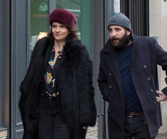 Une scène du film Doubles vies