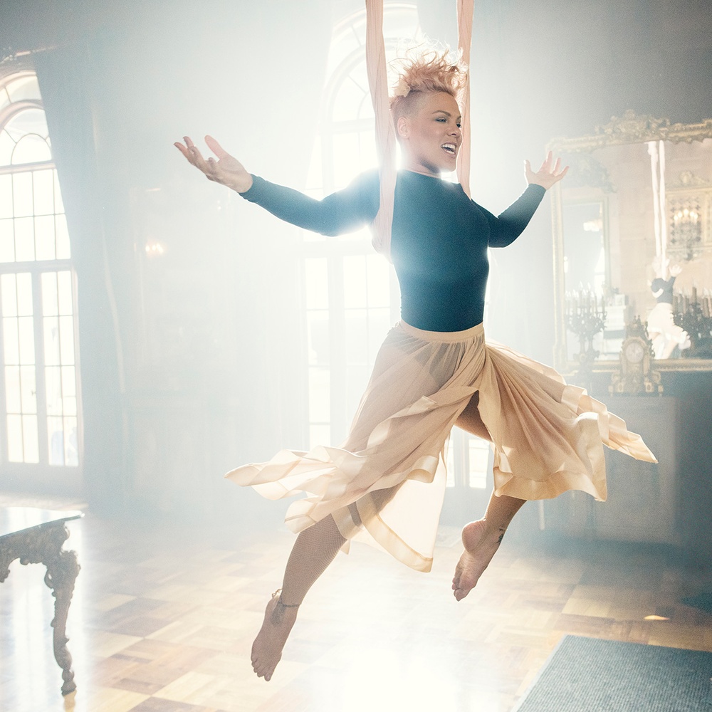 Images du vidéoclip de Pink