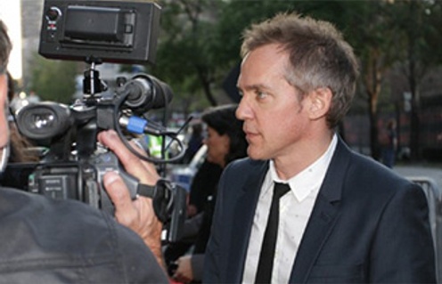 Jean-Marc Vallée sur le tapis rouge de Café de Flore