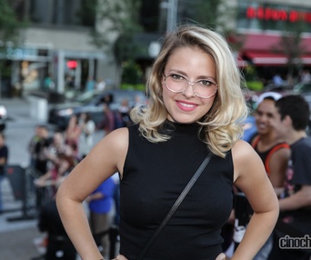 Sur le tapis rouge de Mommy