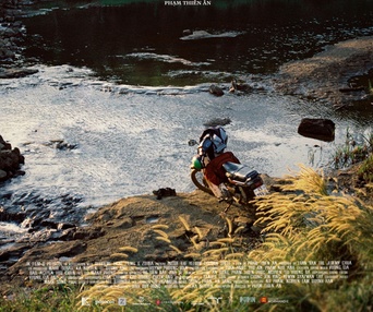 Affiche du film Inside the Yellow Cocoon Shell