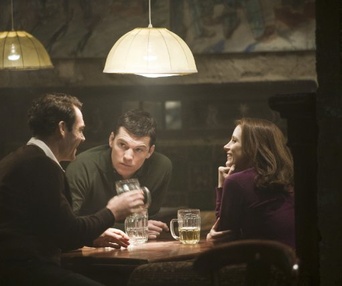 Une scène du film The Debt