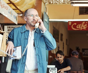 Une scène du film Né quelque part