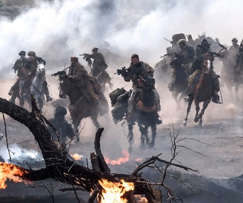 Une scène du film 12 Strong