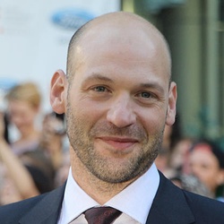 Photo de Corey Stoll