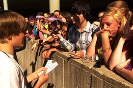 Une scène du film Justin Bieber: Never Say Never Une scène du film Justin Bieber: Never Say Never