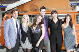 Sur le tapis rouge de 2 Frogs dans l'ouest