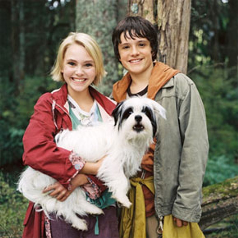 Anna Sophia Robb et Josh Hutcherson dans Le pont de Terabithia