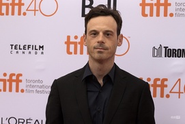 Sur le tapis rouge du film Our Brand is Crisis