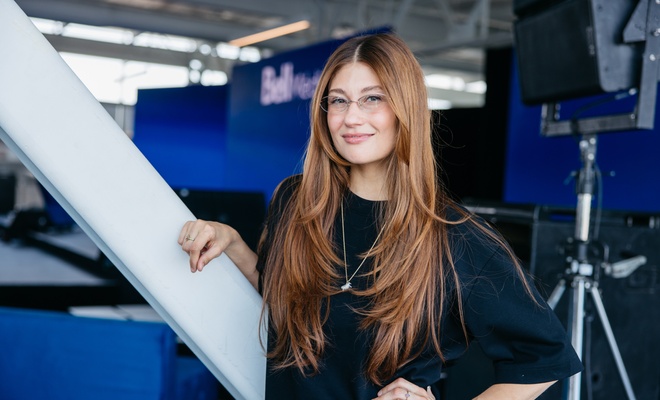 Image de l'article Katherine Levac pose avec sa nouvelle conjointe