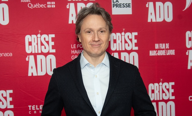 Image de l'article « «Pas si pire!» » : Simon-Olivier Fecteau donne son avis sur le «Bye Bye 2025 »