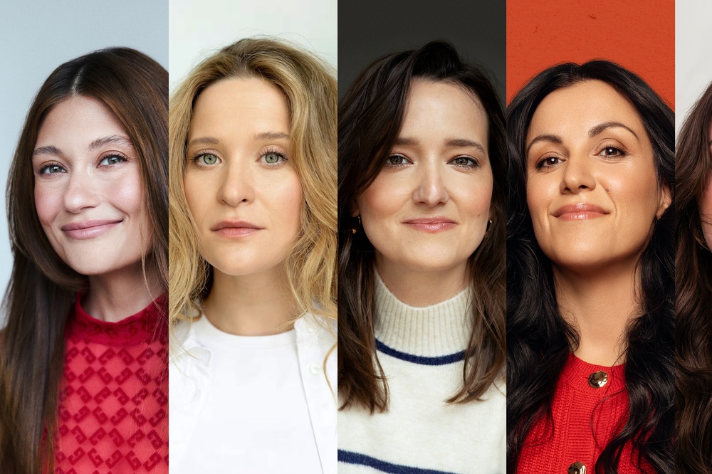 Sur la photo : Sinem Kara, Katherine Levac, Liliane Blanco-Binette, Julie-Pier Letarte et Suzie Bouchard