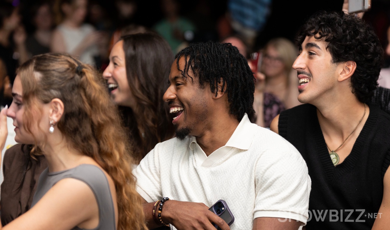 Image de l'article Florence et Ashly de «Survivor Québec» posent ensemble et commentent la rumeur de couple