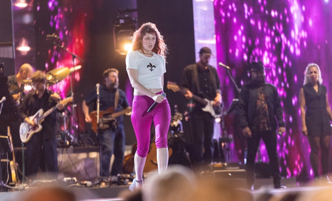 Image de l'article L'ADISQ dévoile ses nominations : Lou-Adriane Cassidy récolte son lot de mentions